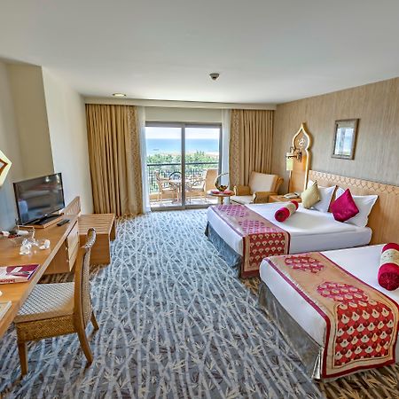 Royal Dragon Hotel ซีเด ภายนอก รูปภาพ