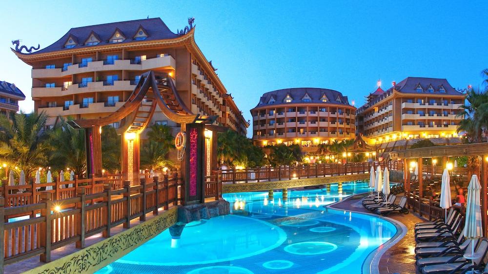 Royal Dragon Hotel ซีเด ภายนอก รูปภาพ