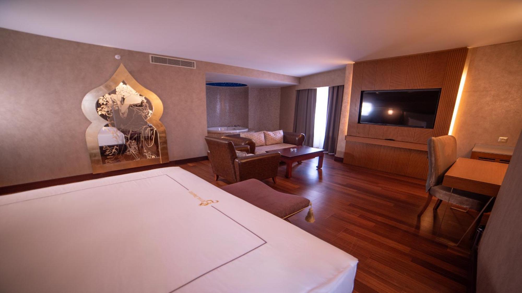 Royal Dragon Hotel ซีเด ภายนอก รูปภาพ