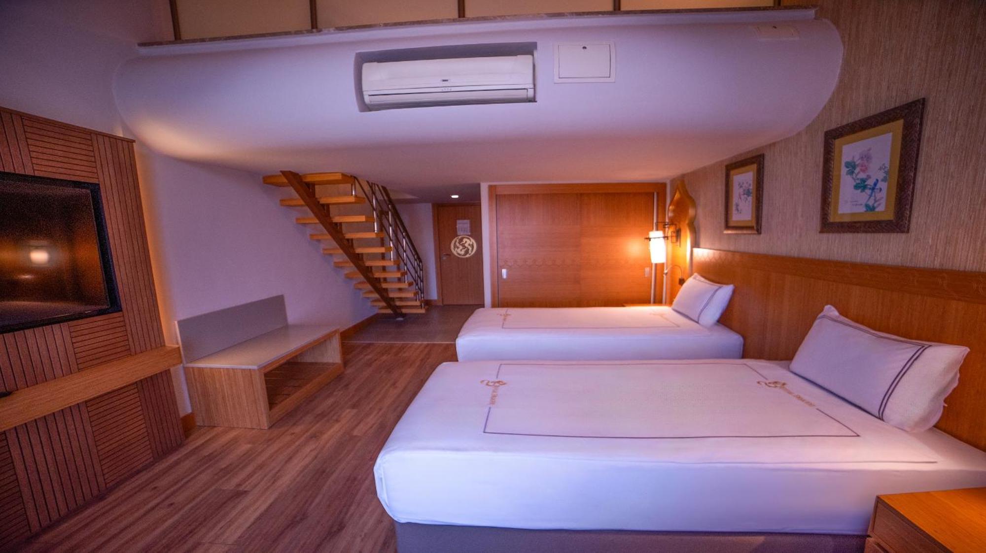 Royal Dragon Hotel ซีเด ภายนอก รูปภาพ
